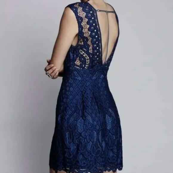Free People One Million Lovers Lace Mini Dress Blue Size 10 - Picture 2 of 4